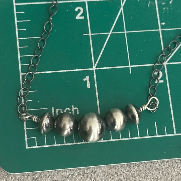 Navajo sterling beads balls sterling silver necklace - Picture 5 of 7